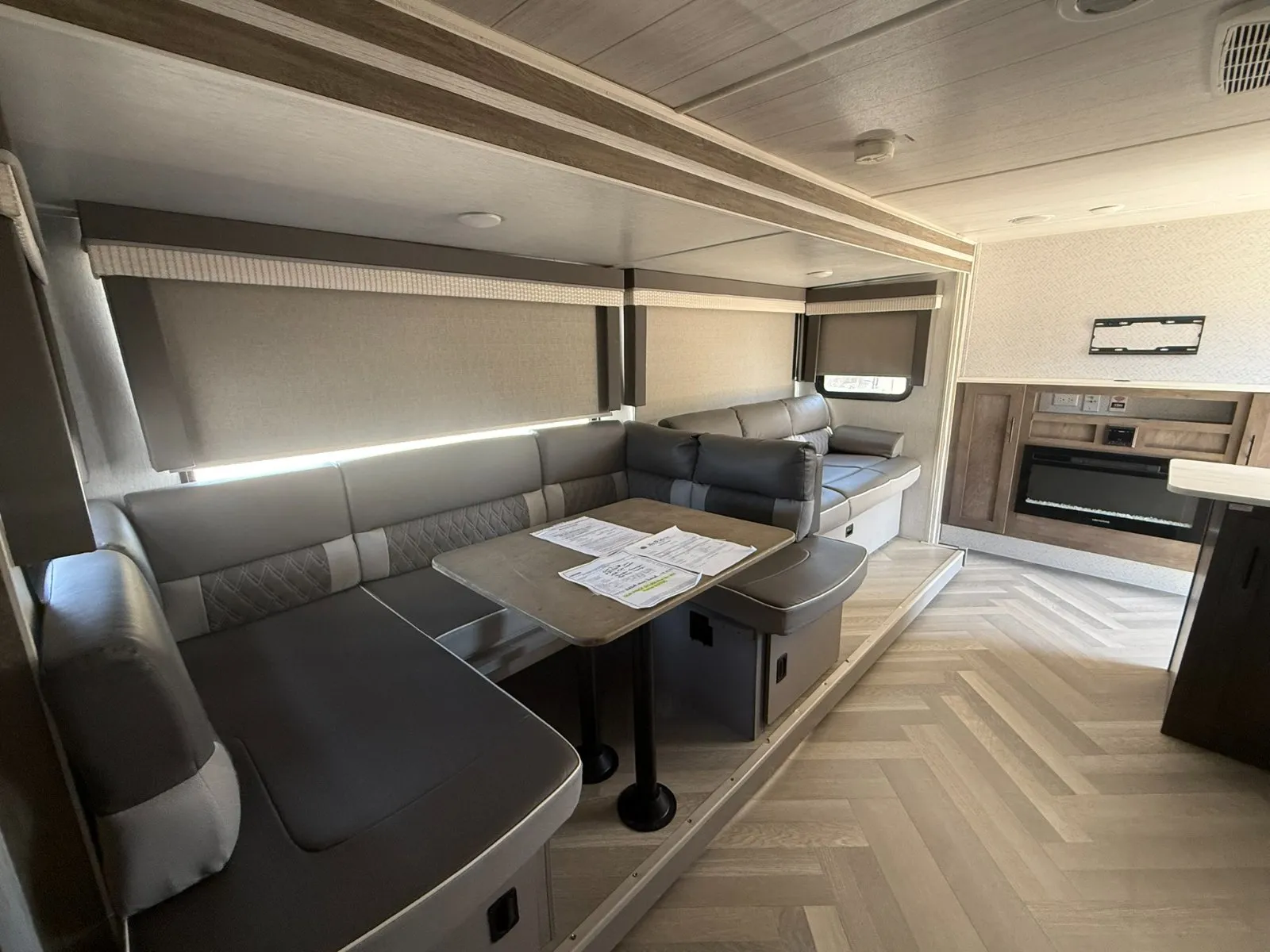 2022 Forest River Wildwood 28VBXL - Photo 14