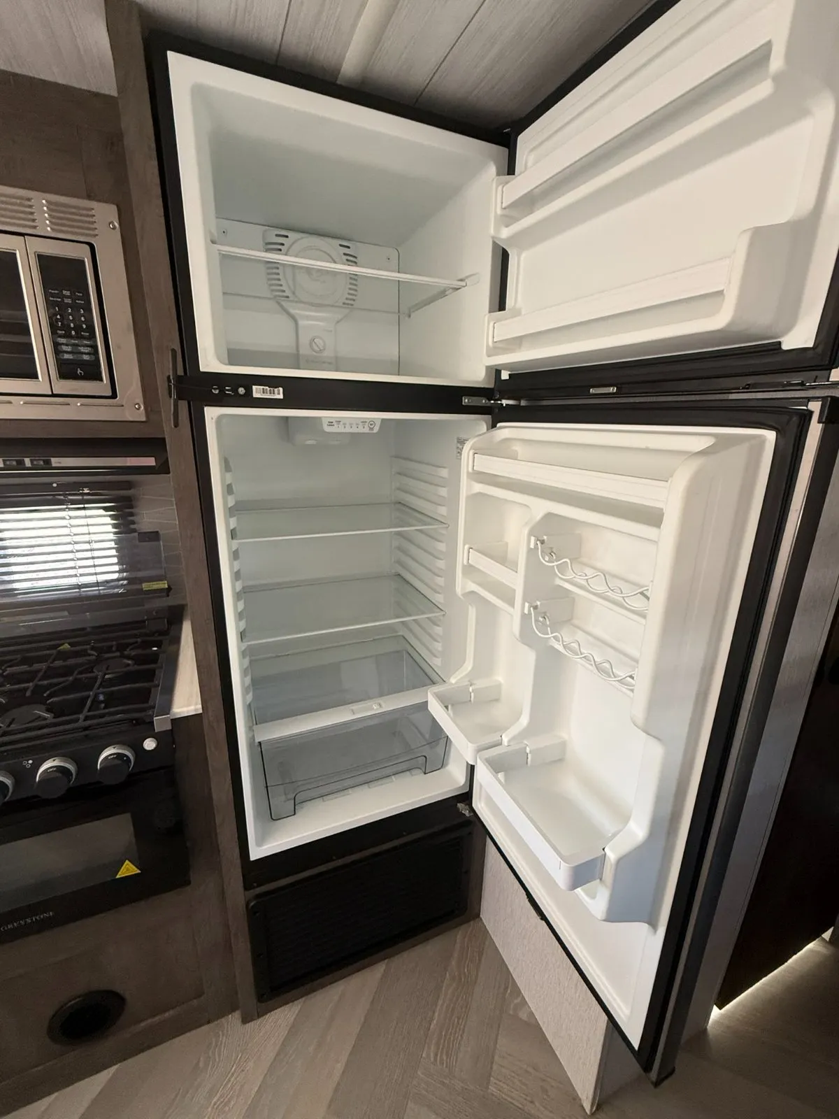 2022 Forest River Wildwood 28VBXL - Photo 15