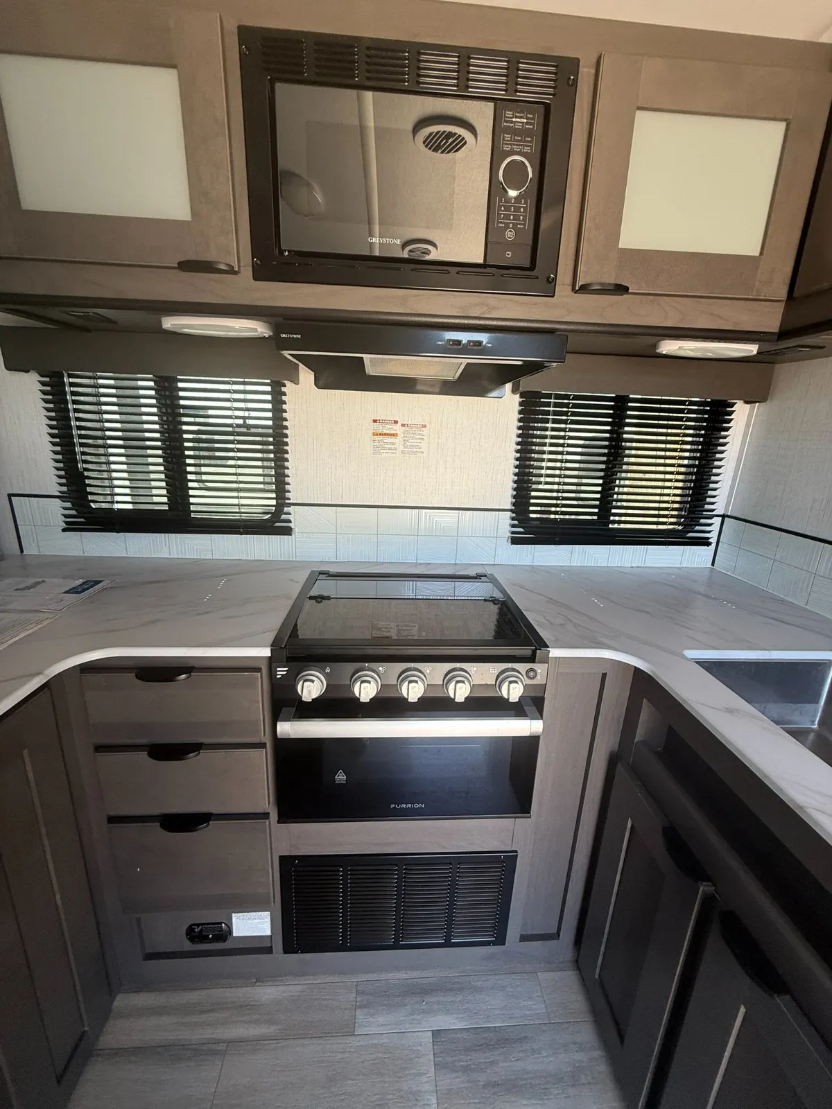 2023 Cruiser RV MPG 2780RE - Photo 18
