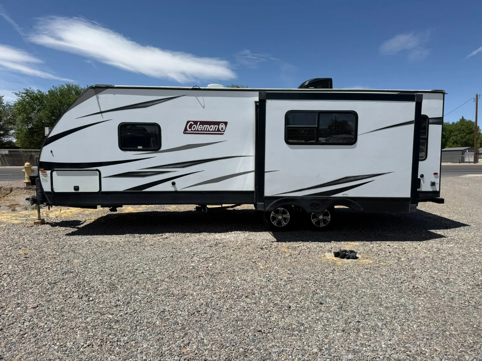 2021 Dutchmen Coleman 2515 RL - Photo 3