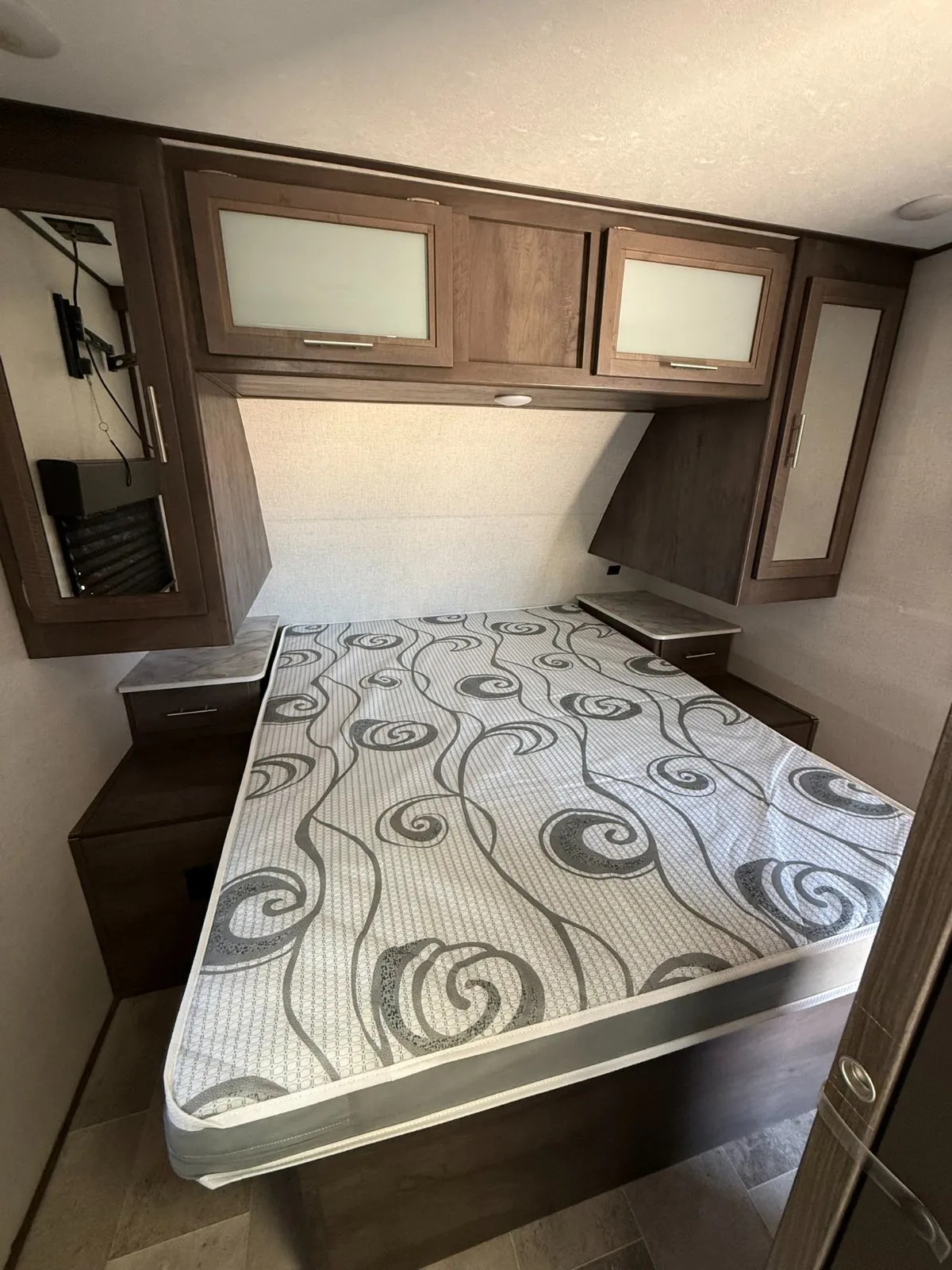 2021 Dutchmen Coleman 2515 RL - Photo 12