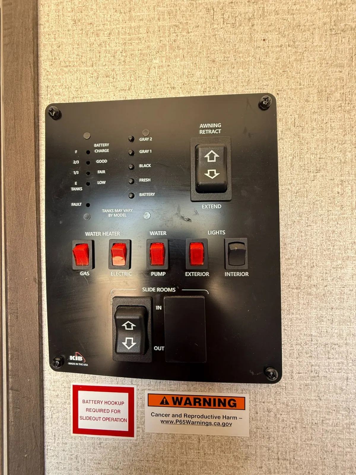 2021 Dutchmen Coleman 2515 RL - Photo 13