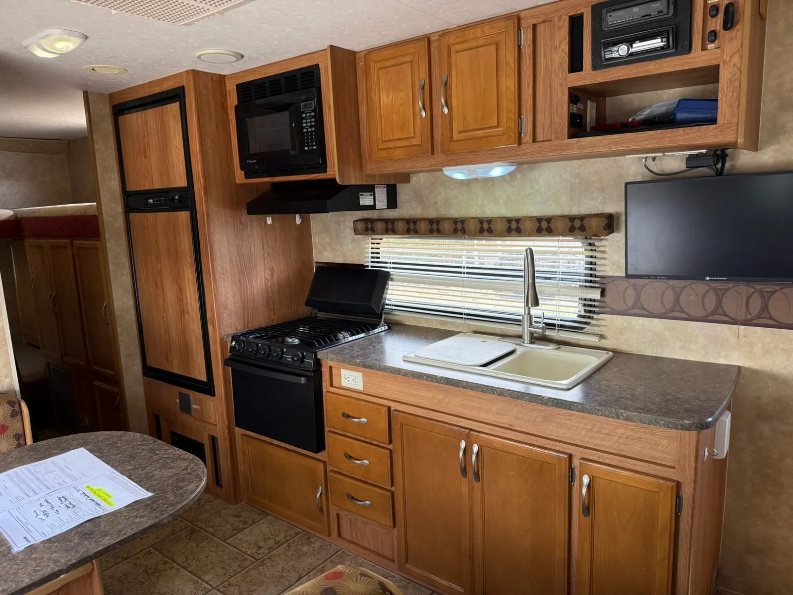 2010 Jayco Jay Feather 23 K - Photo 6