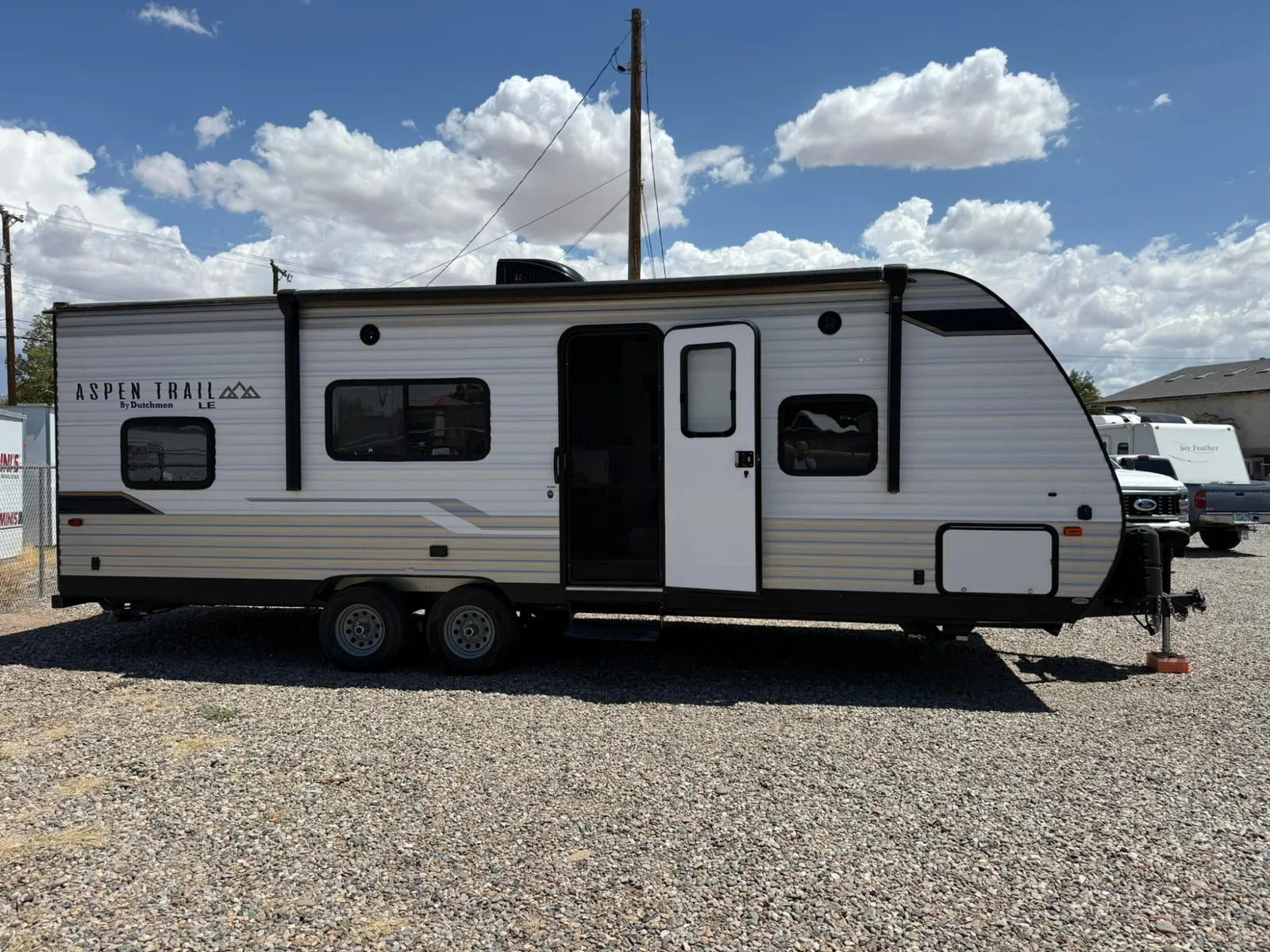 2021 Dutchmen Aspen Trail 25 BH w/Oversized Bunks - Photo 2