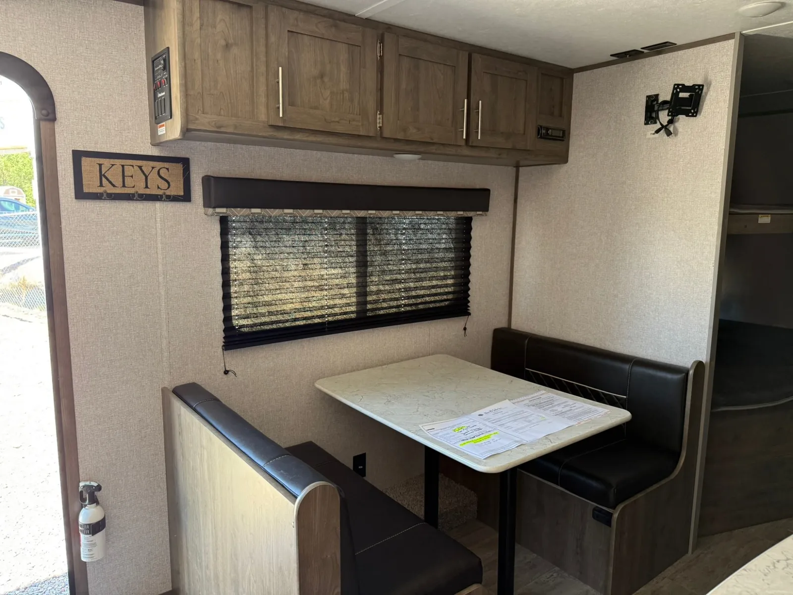 2021 Dutchmen Aspen Trail 25 BH w/Oversized Bunks - Photo 8