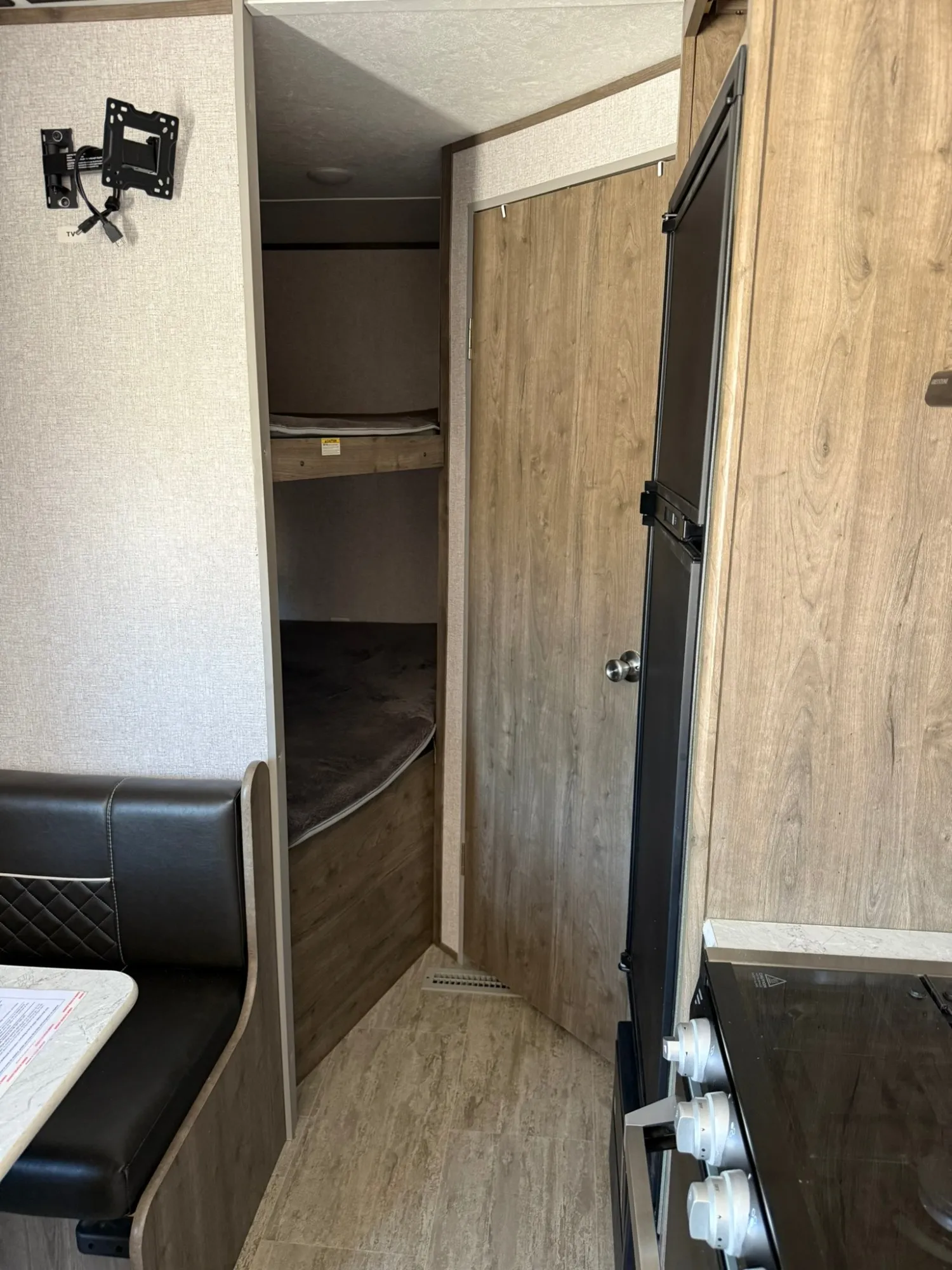 2021 Dutchmen Aspen Trail 25 BH w/Oversized Bunks - Photo 9