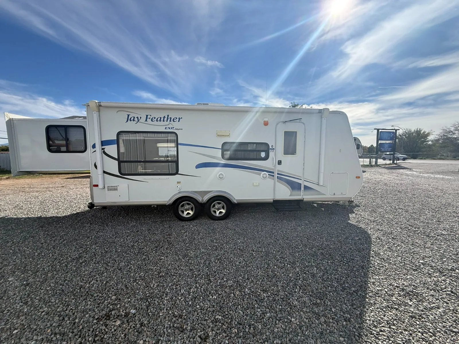 2010 Jayco Jay Feather EXP w/Bunk Beds