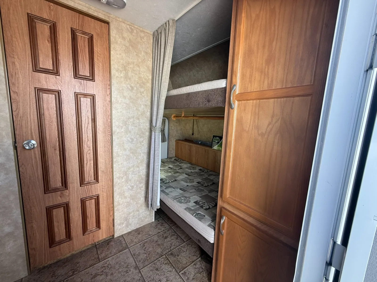 2010 Jayco Jay Feather EXP w/Bunk Beds - Photo 5