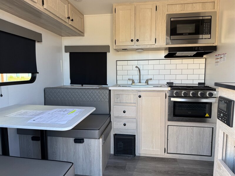 2023 Riverside RV Xplorer 171 RDX - Photo 8